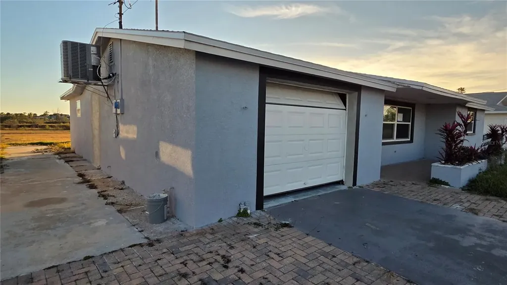 4020 Headsail Drive New Port Richey FL 34652