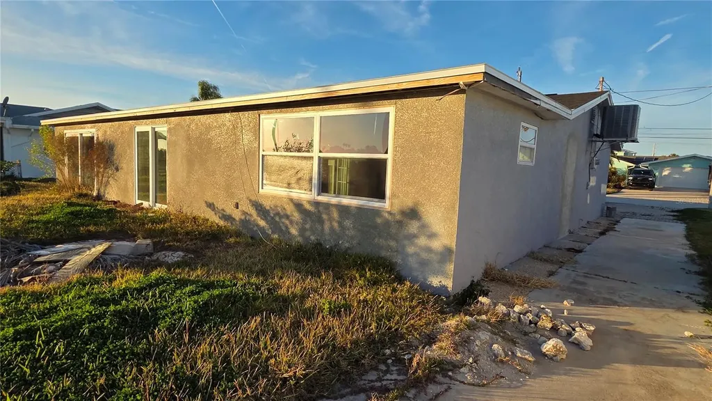 4020 Headsail Drive New Port Richey FL 34652