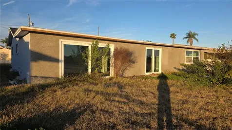 4020 Headsail Drive New Port Richey FL 34652