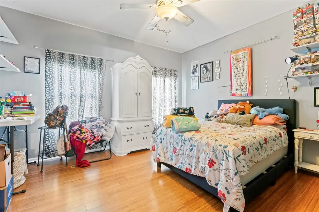 12833 Darby Ridge Drive Tampa FL 33624
