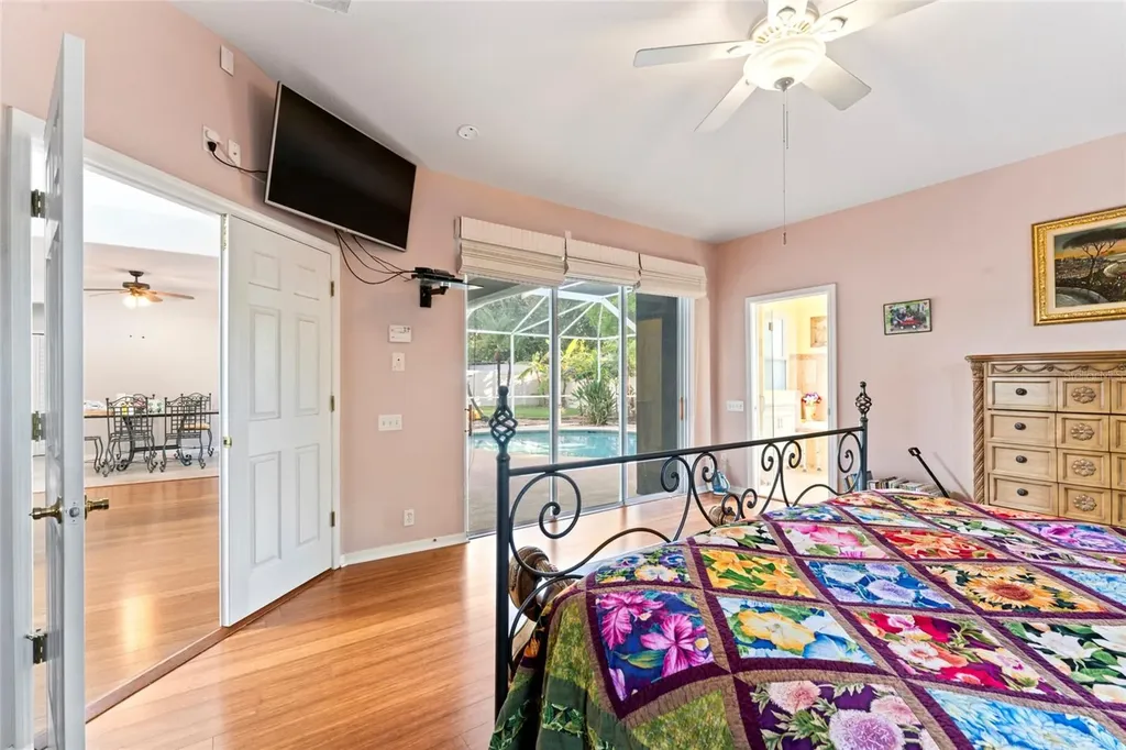 12833 Darby Ridge Drive Tampa FL 33624