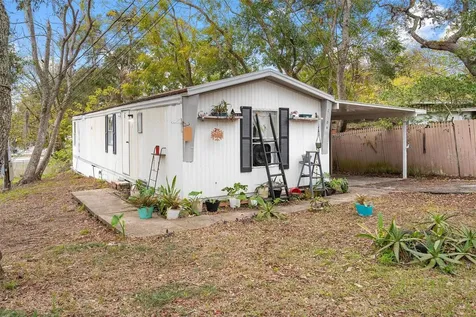 2109 Hialeah Avenue Leesburg FL 34748