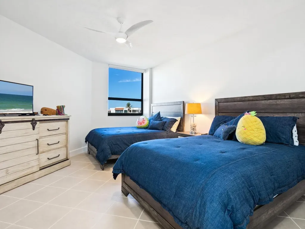 1281 Gulf Of Mexico Drive Longboat Key FL 34228