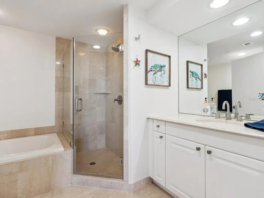 1281 Gulf Of Mexico Drive Longboat Key FL 34228