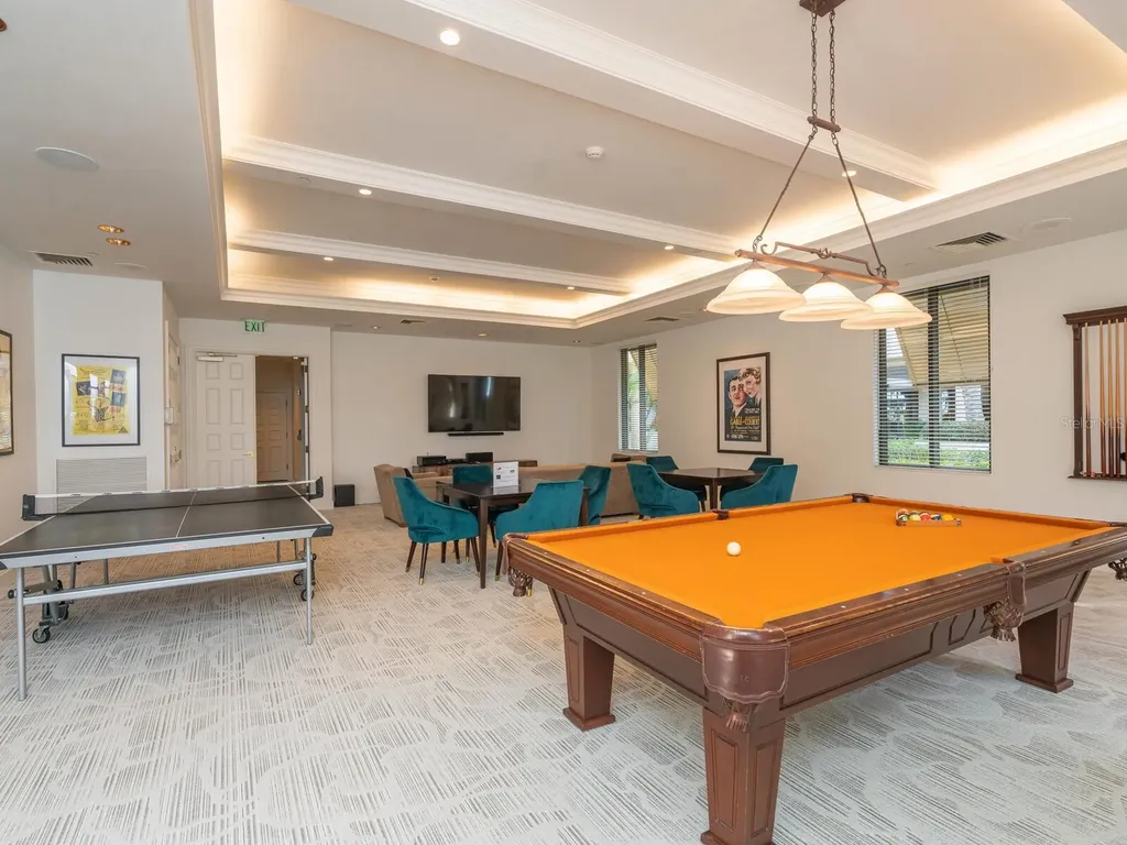 1281 Gulf Of Mexico Drive Longboat Key FL 34228