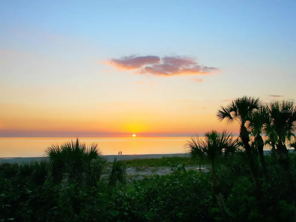 1281 Gulf Of Mexico Drive Longboat Key FL 34228