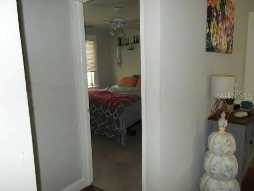 5827 39th Street N St Petersburg FL 33741