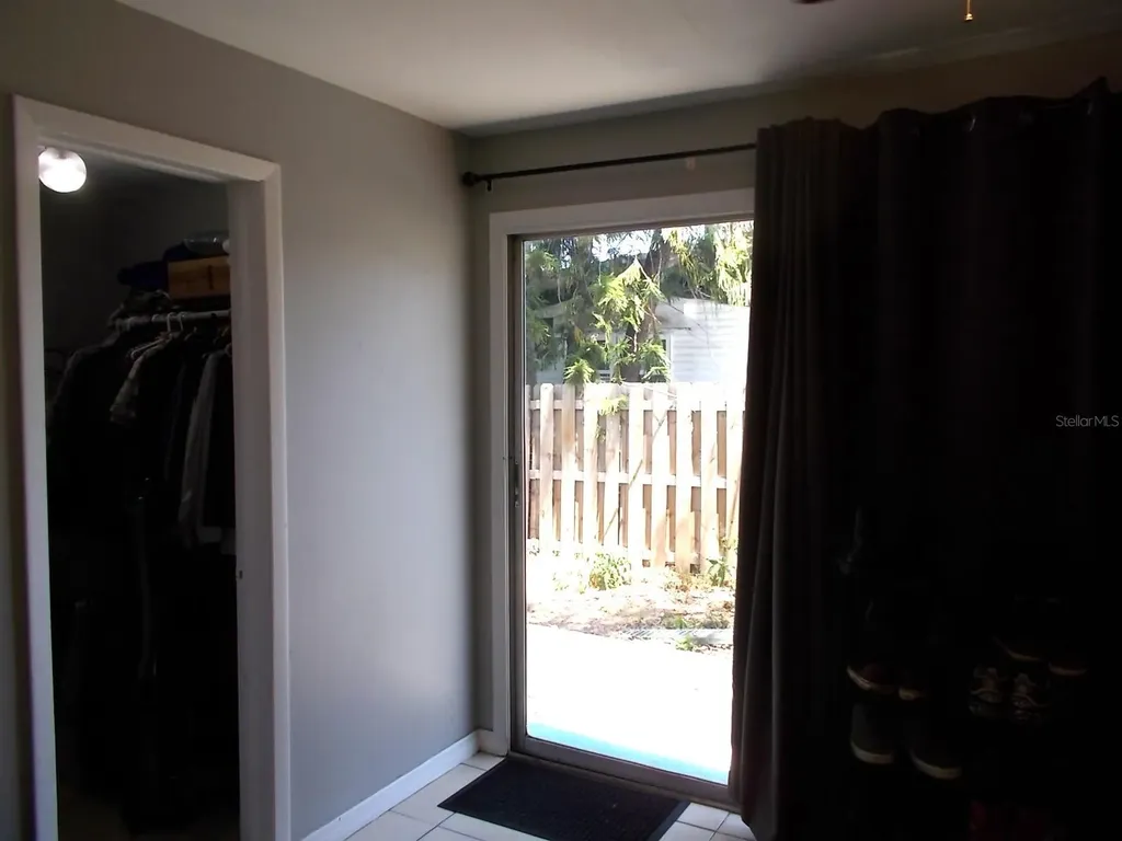 5827 39th Street N St Petersburg FL 33741