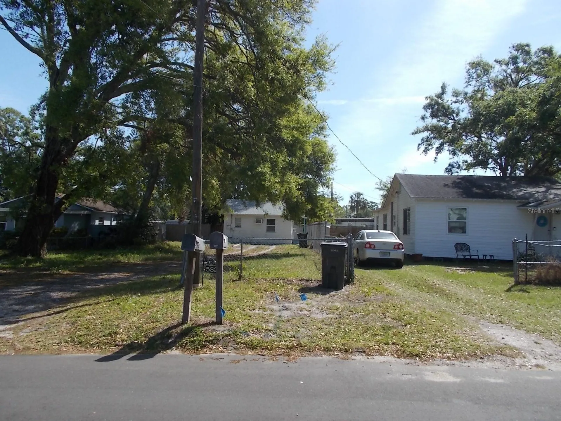 5827 39th Street N St Petersburg FL 33741