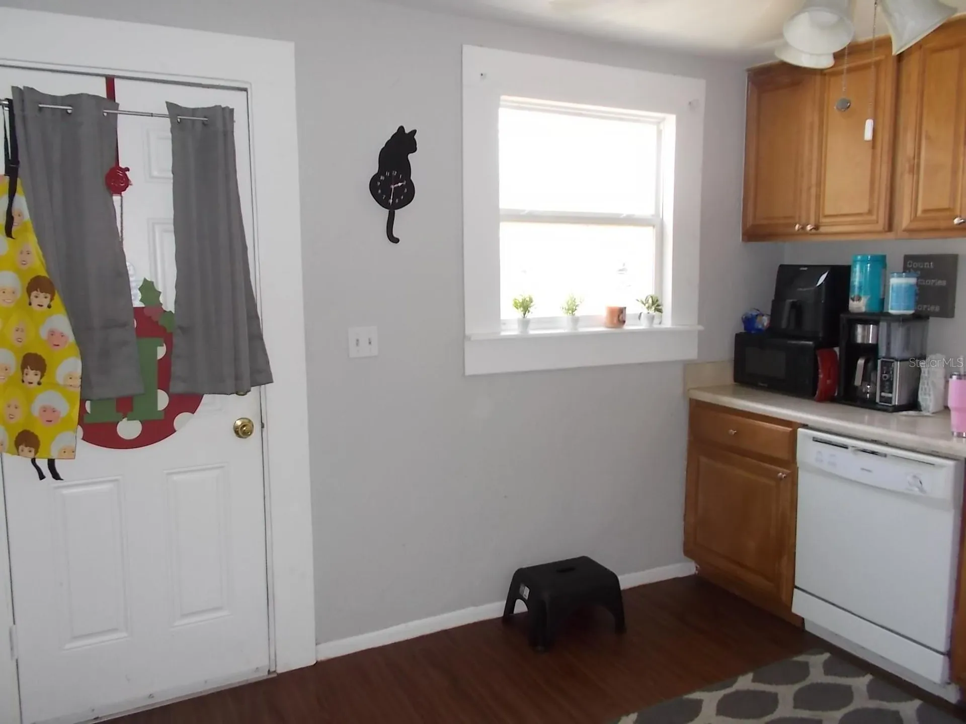 5827 39th Street N St Petersburg FL 33741