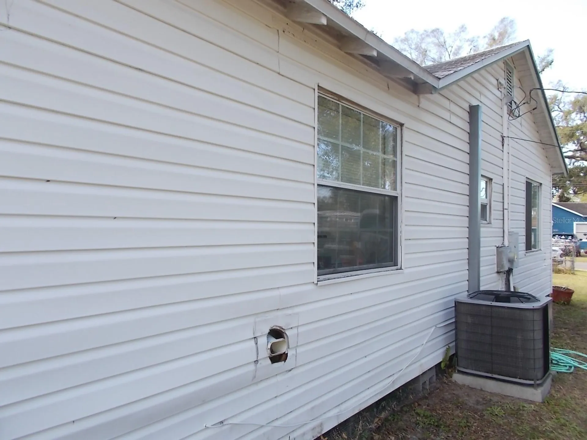 5827 39th Street N St Petersburg FL 33741