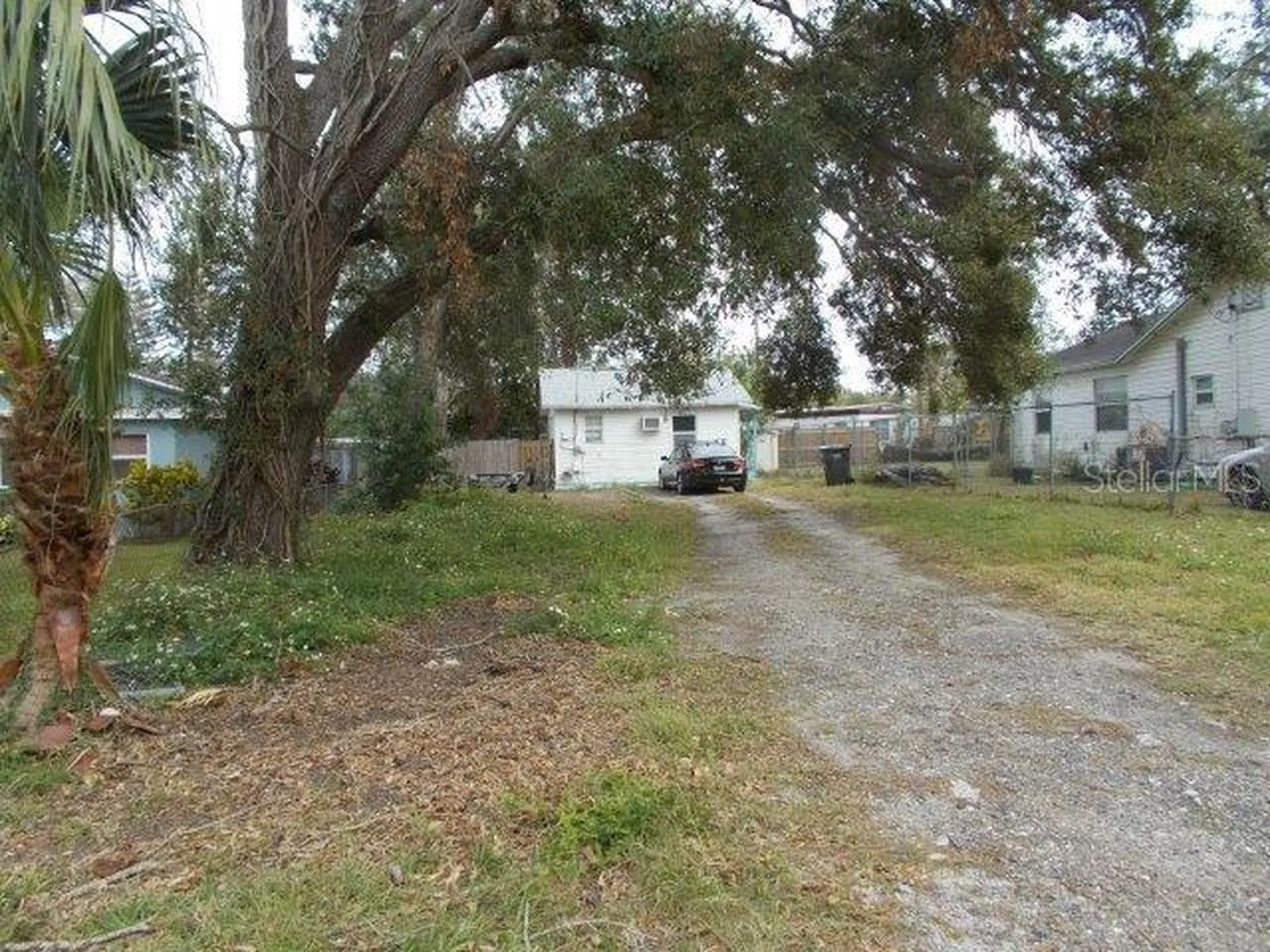 5827 39th Street N St Petersburg FL 33741
