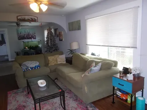 5827 39th Street N St Petersburg FL 33741