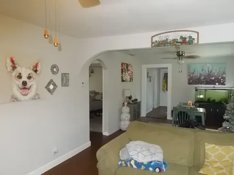 5827 39th Street N St Petersburg FL 33741