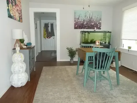 5827 39th Street N St Petersburg FL 33741