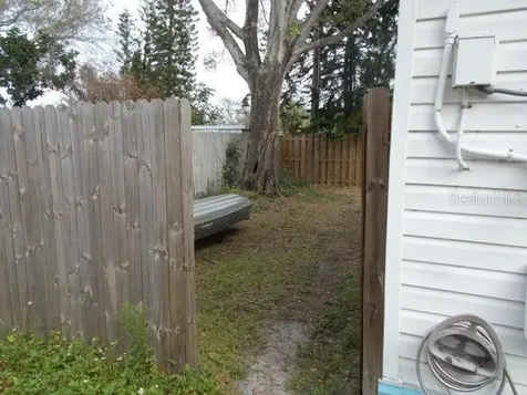 5827 39th Street N St Petersburg FL 33741