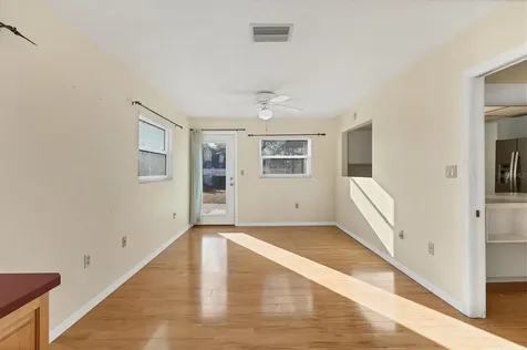 3762 San Luis Drive Sarasota FL 34235