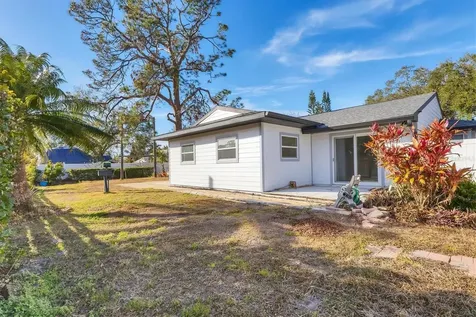 3762 San Luis Drive Sarasota FL 34235