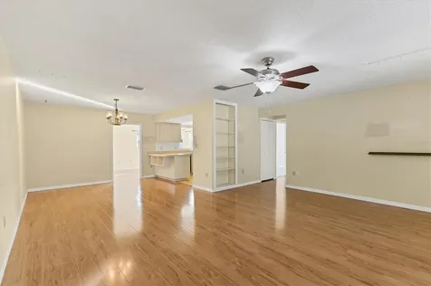 3762 San Luis Drive Sarasota FL 34235