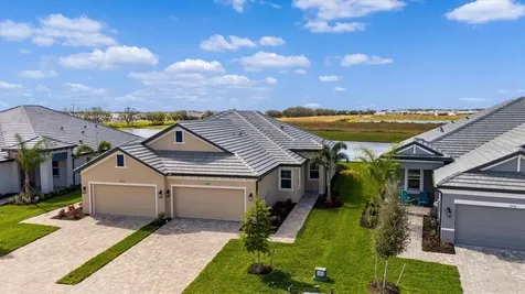 17918 Cherished Loop Bradenton FL 34211