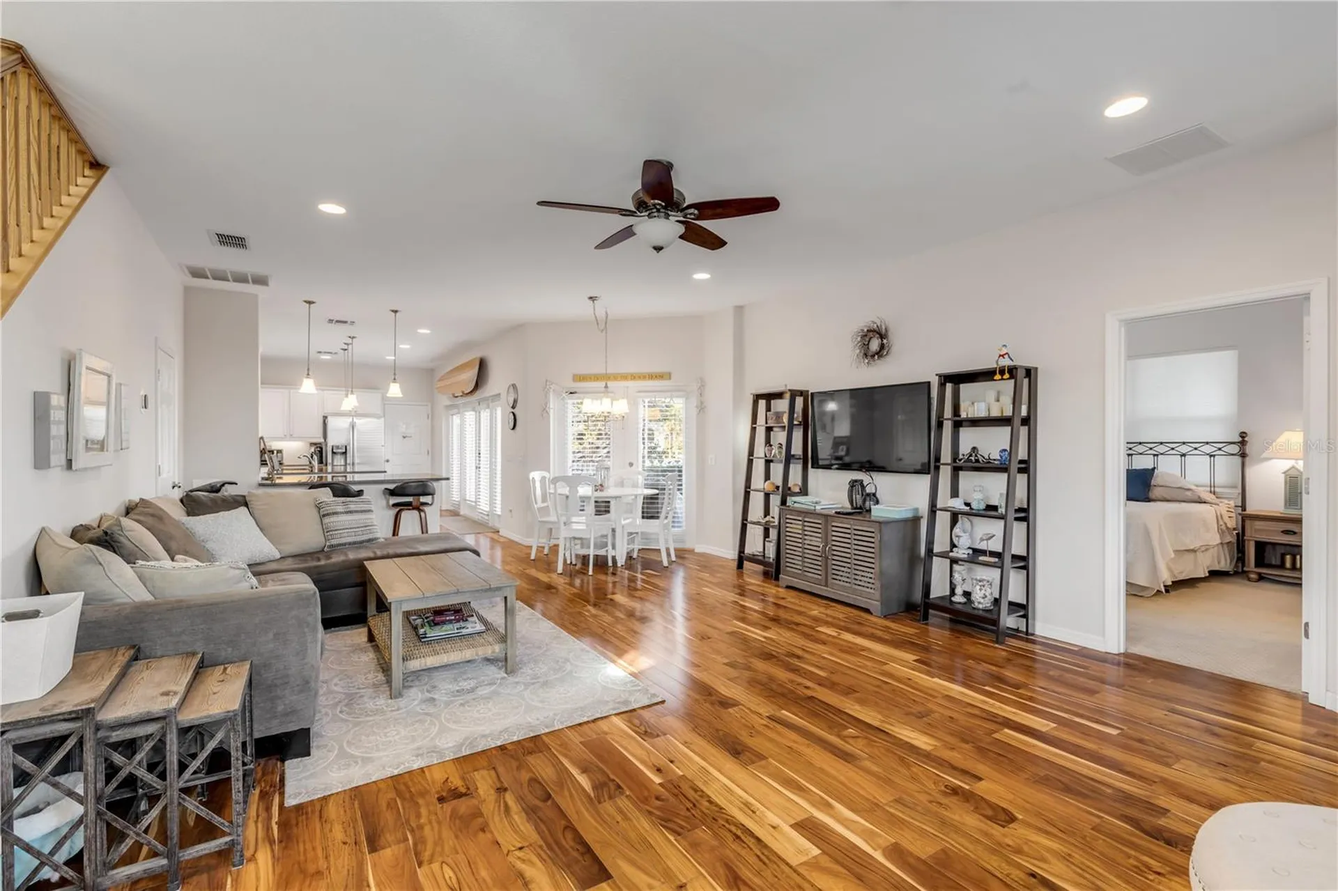 201 S Cooper Street New Smyrna Beach FL 32169