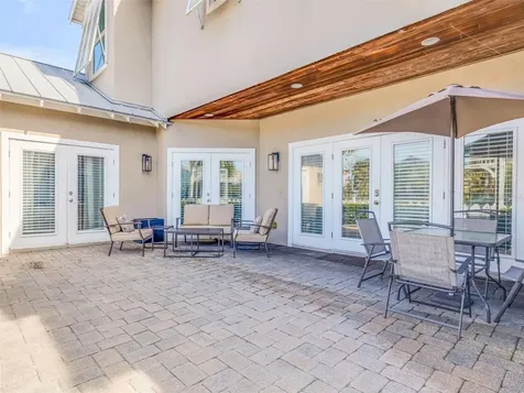 201 S Cooper Street New Smyrna Beach FL 32169