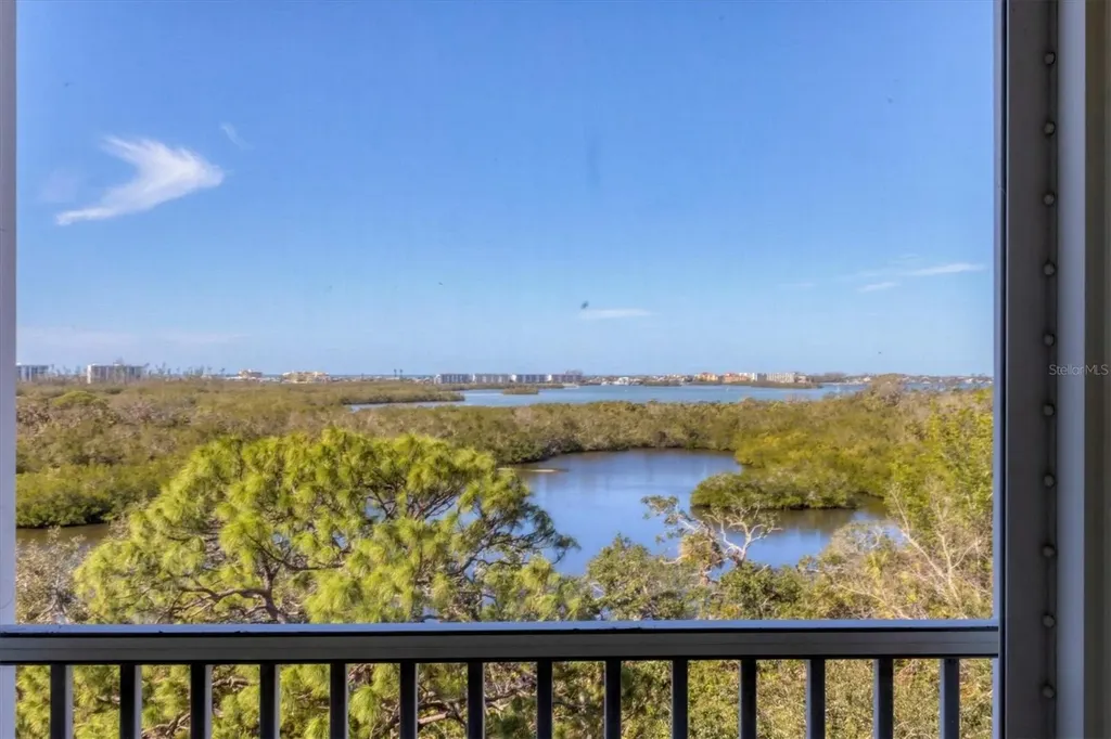 393 N Point Road Osprey FL 34229