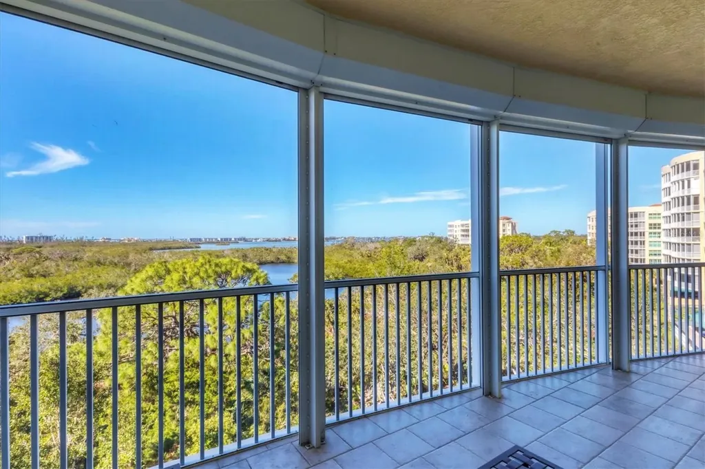 393 N Point Road Osprey FL 34229