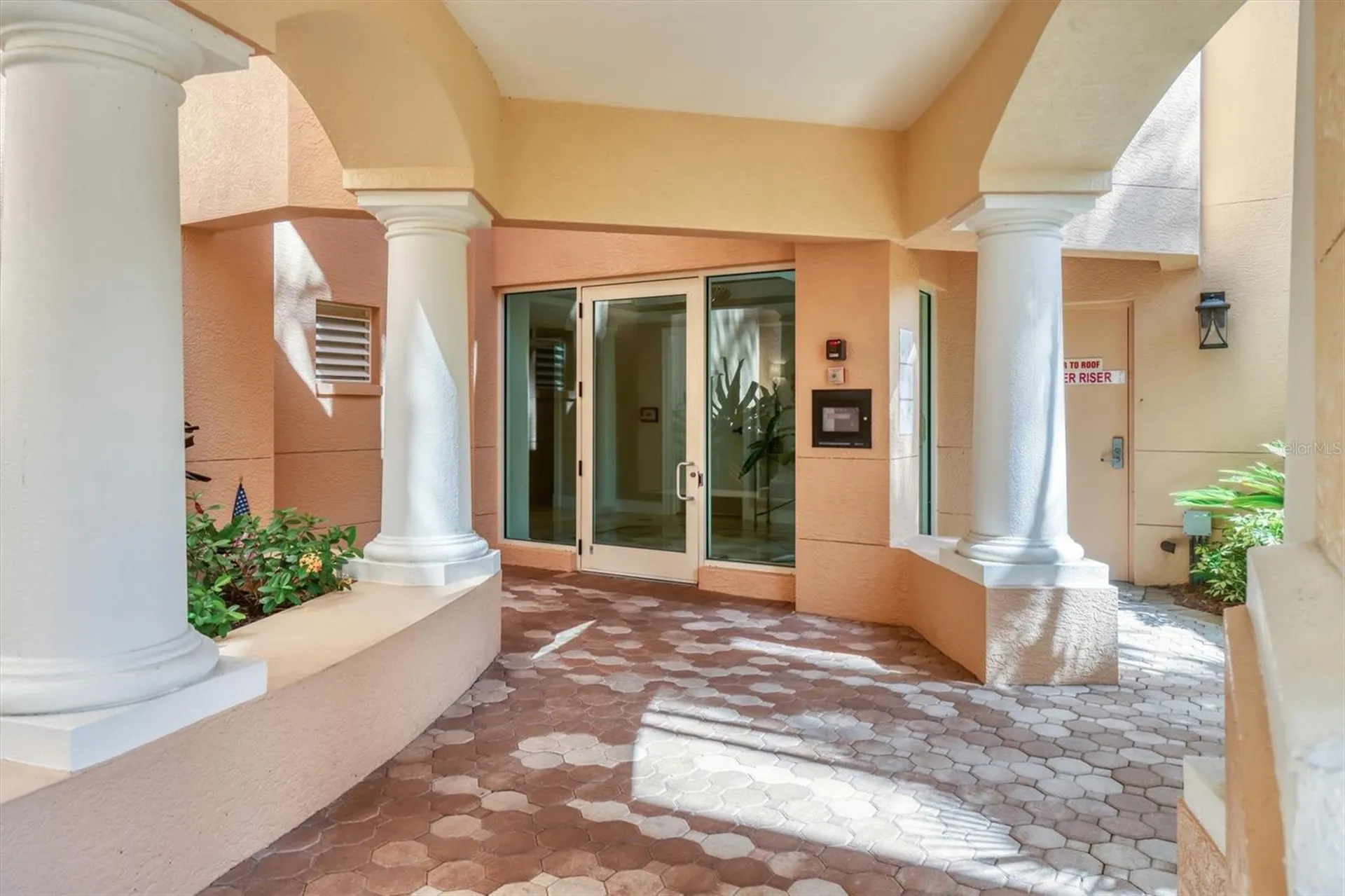 393 N Point Road Osprey FL 34229