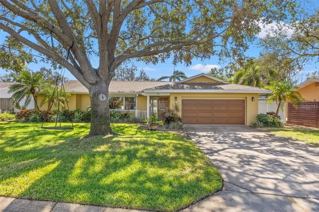 970 45th Avenue NE St Petersburg FL 33703