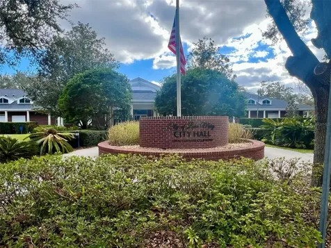 160 N 4th Street Lake Mary FL 32746