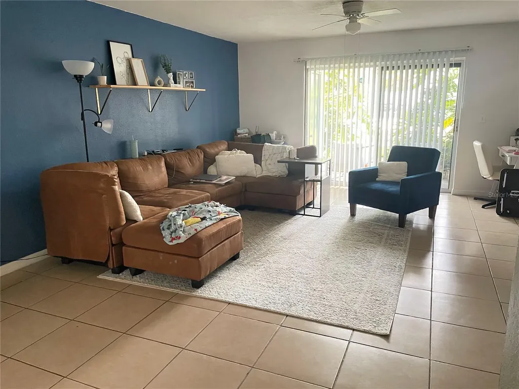 4149 S Semoran Boulevard Orlando FL 32822