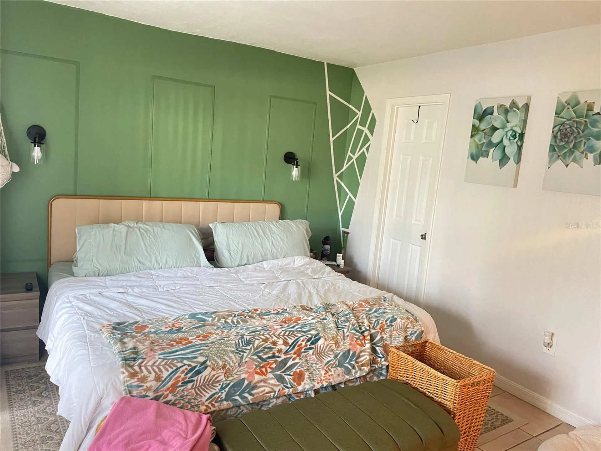 4149 S Semoran Boulevard Orlando FL 32822