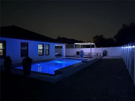 2320 Blue Meadows Court Apopka FL 32703