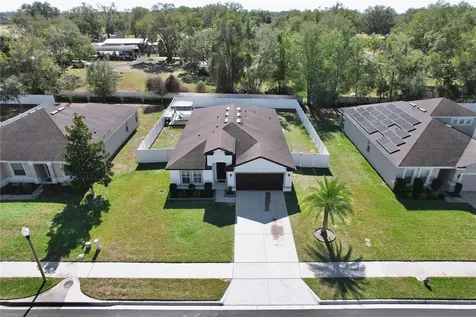 2320 Blue Meadows Court Apopka FL 32703