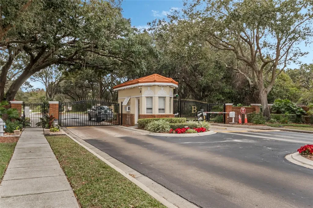 1068 Park Ridge Circle Kissimmee FL 34746