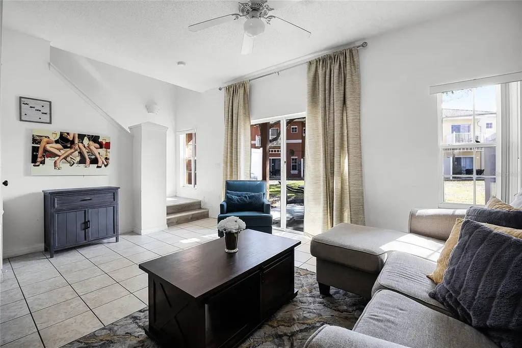 1068 Park Ridge Circle Kissimmee FL 34746