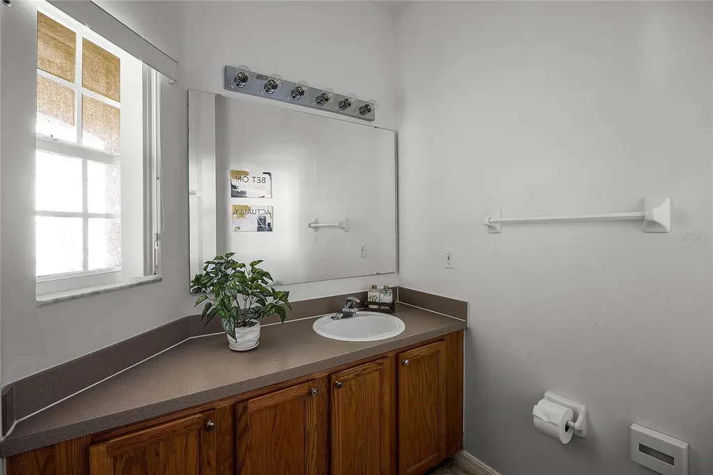 1068 Park Ridge Circle Kissimmee FL 34746