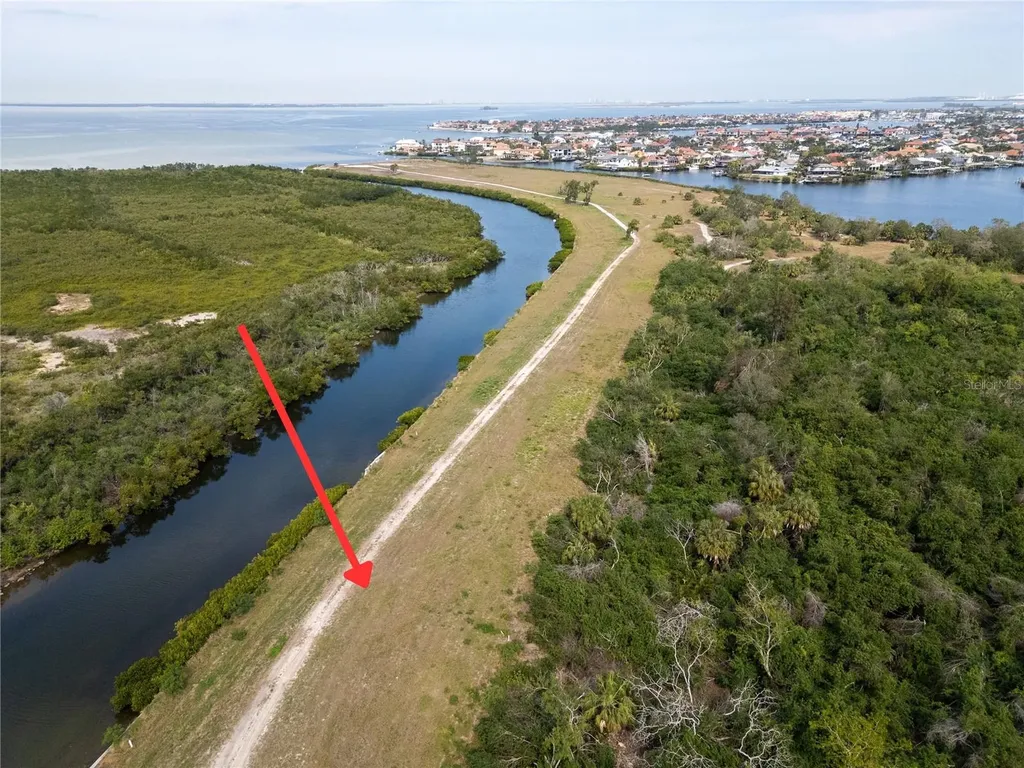 4 Hammock Bay Boulevard Apollo Beach FL 33572