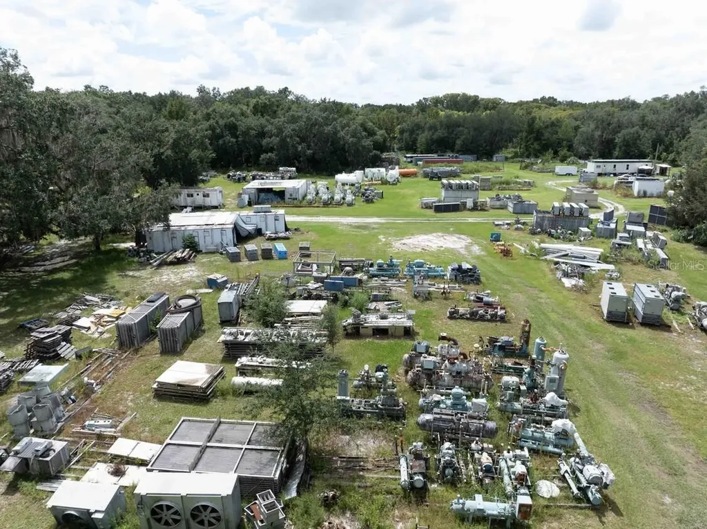 3500 N Us Highway 301 Wildwood FL 34785