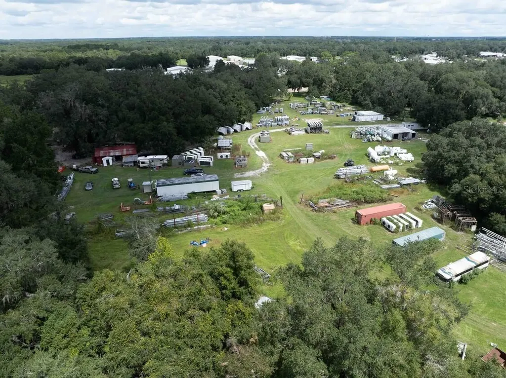 3500 N Us Highway 301 Wildwood FL 34785