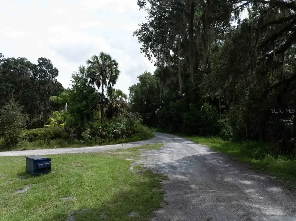 3500 N Us Highway 301 Wildwood FL 34785