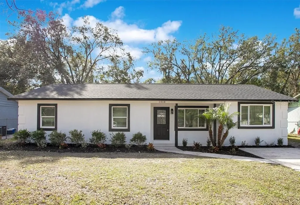 1418 Grace Street N Lakeland FL 33810