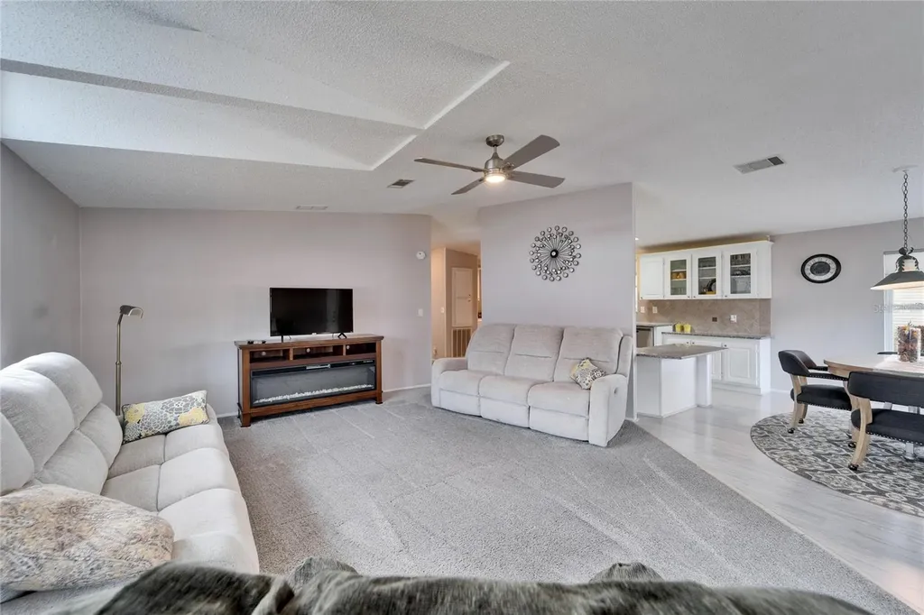 37622 New Horizons Boulevard Zephyrhills FL 33541