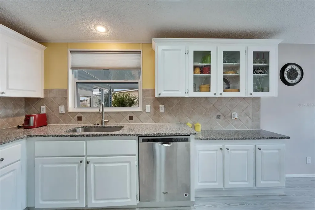 37622 New Horizons Boulevard Zephyrhills FL 33541