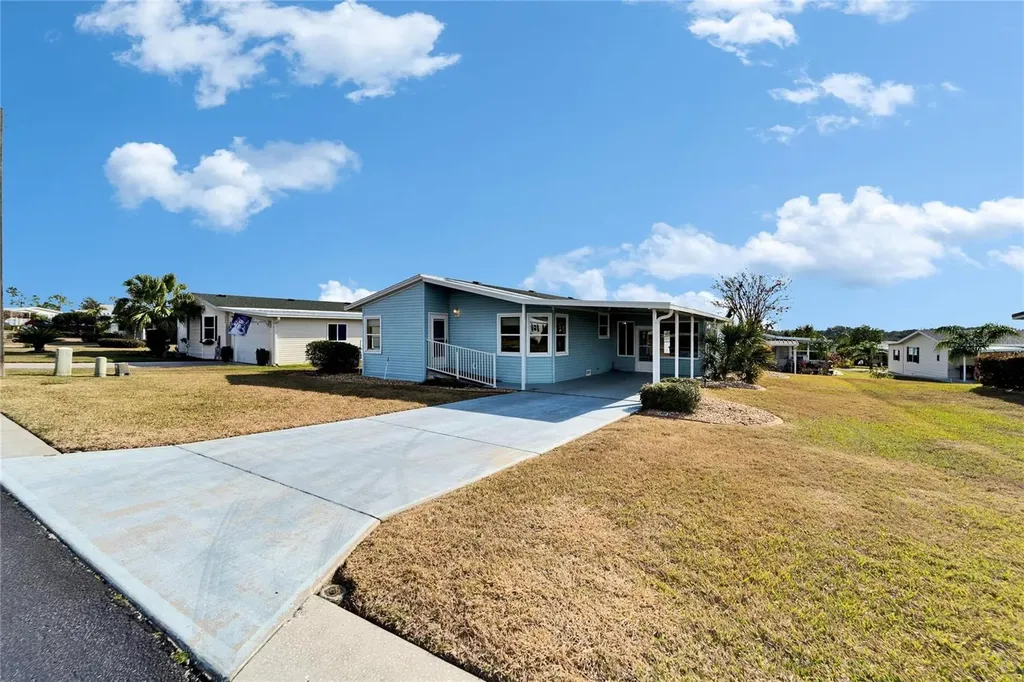 37622 New Horizons Boulevard Zephyrhills FL 33541
