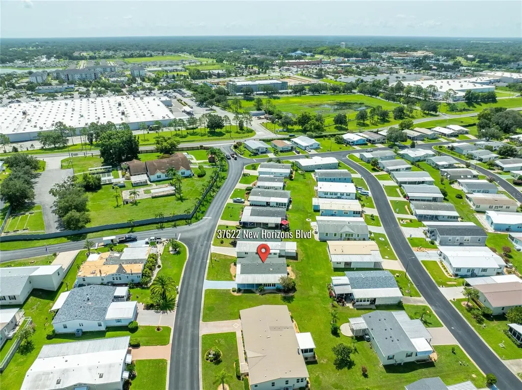 37622 New Horizons Boulevard Zephyrhills FL 33541