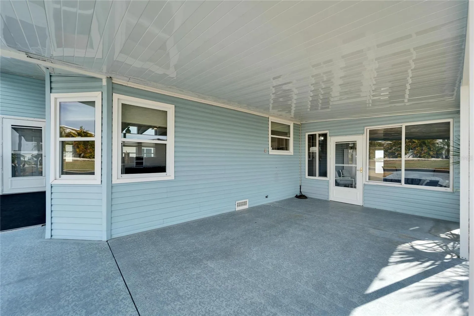 37622 New Horizons Boulevard Zephyrhills FL 33541