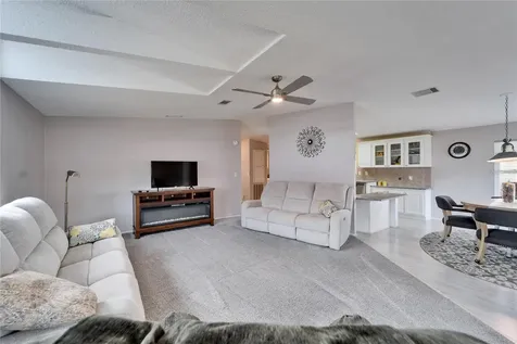 37622 New Horizons Boulevard Zephyrhills FL 33541