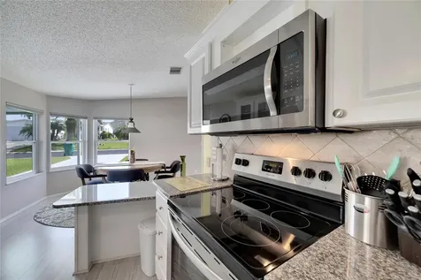 37622 New Horizons Boulevard Zephyrhills FL 33541